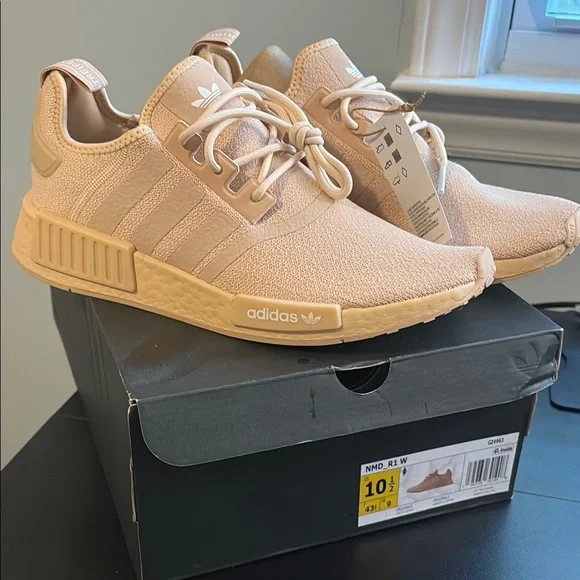 adidas gazelle silver green womens Adidas NMD R1 "White Trace Grey" Size 13  SOLED OUT JERSEY CITY